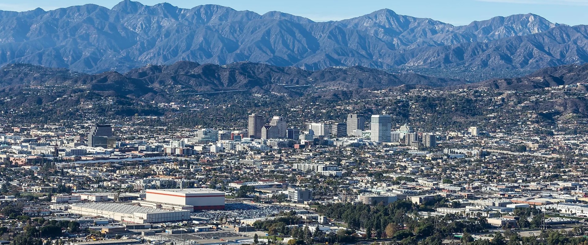Giving Back to the Community: Organizations Providing Community Services in Glendale, CA