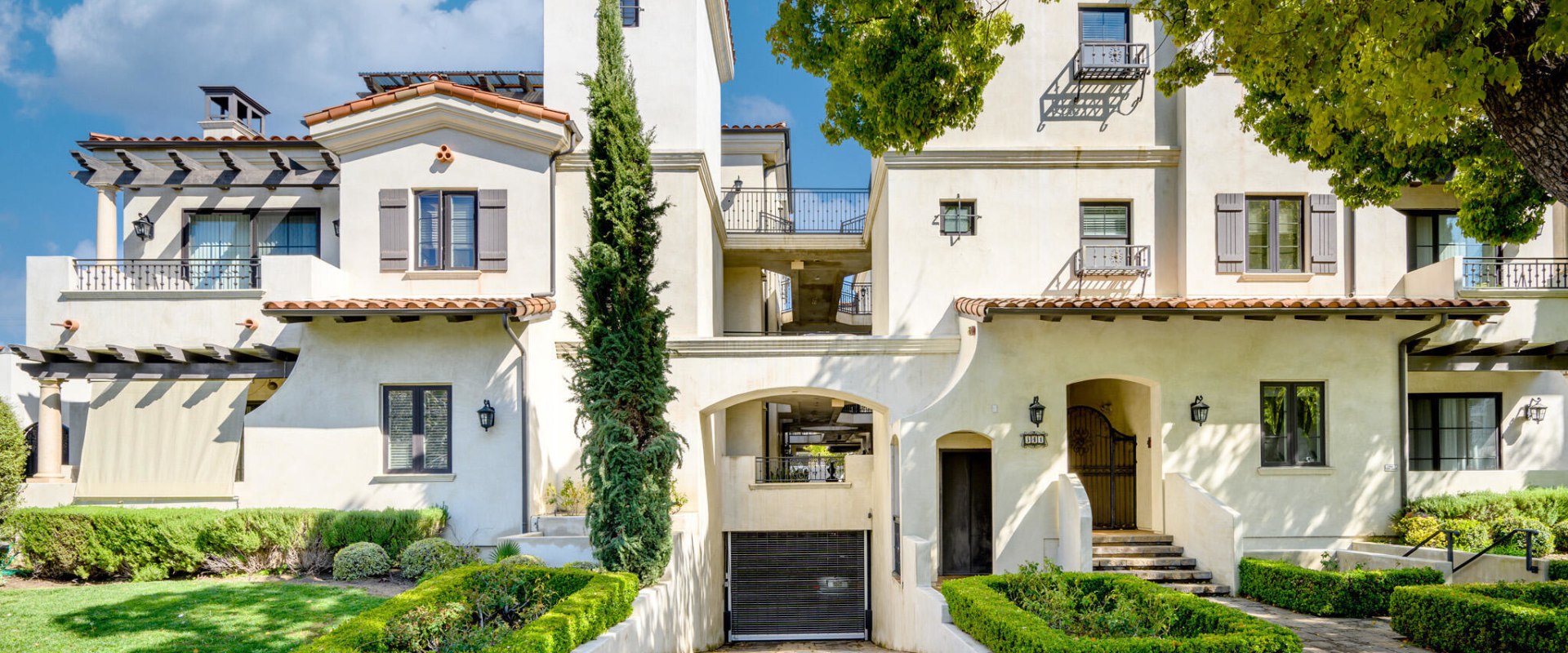 Finding Eligibility for Community Service Programs in Glendale, CA